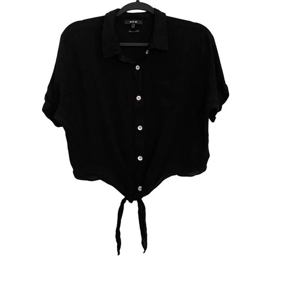 Miss Me Womens Short Sleeve Button Tie Front Crop Blouse Top‎ Black Size Small - Picture 1 of 4